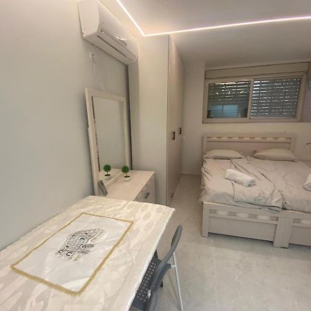 דירת בוטיק - Boutique Apartment Bayit Wegan Zewnętrze zdjęcie